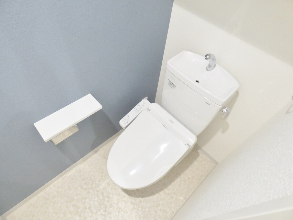 エヌエムサンカンテキャトフＥ棟の物件内観写真