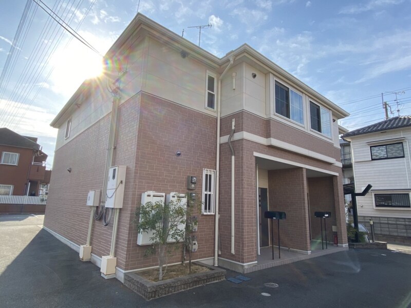 アイエスパレス・イーストの物件外観写真