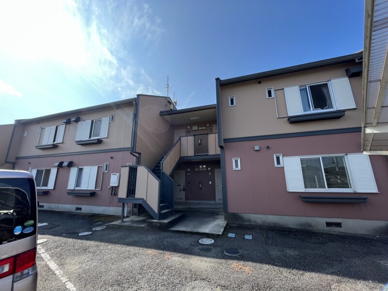 パレコスモスの物件外観写真