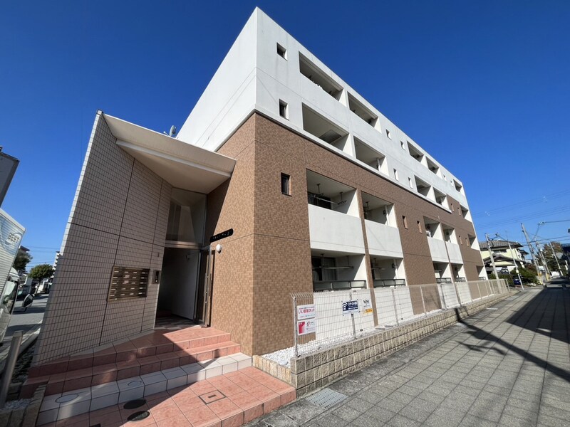 フラッツ・アイⅢの物件外観写真