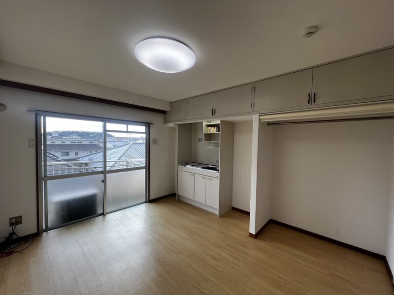 ローズレジデンス西八代の物件内観写真