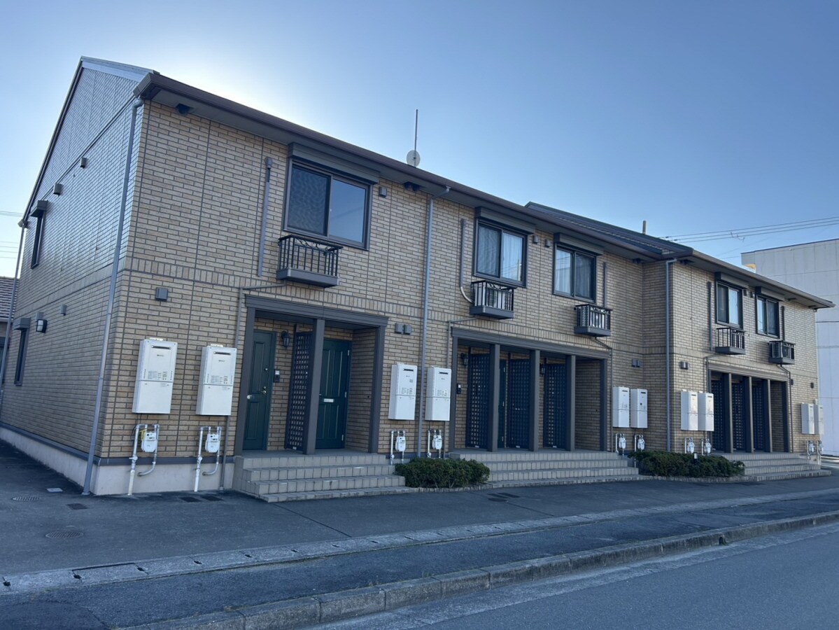 アゼリア大善の物件外観写真