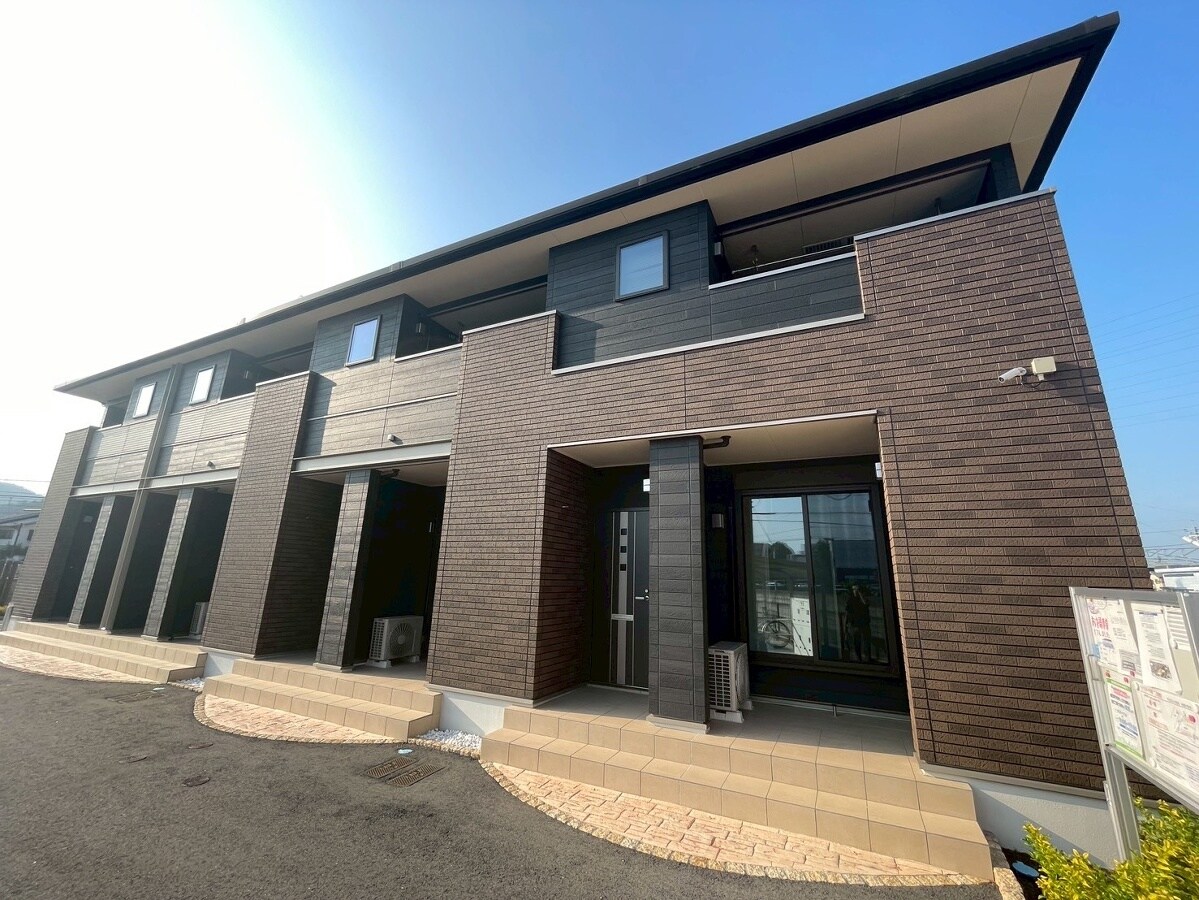 ライフステージ手柄の物件外観写真