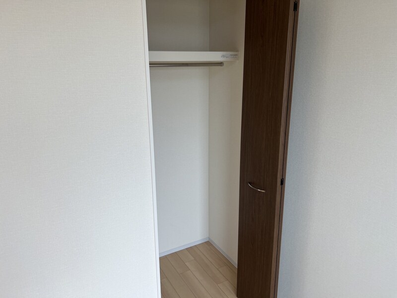 コントレイル糸引の物件内観写真