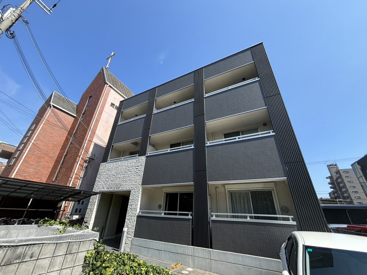 ヴィンチェロの物件外観写真