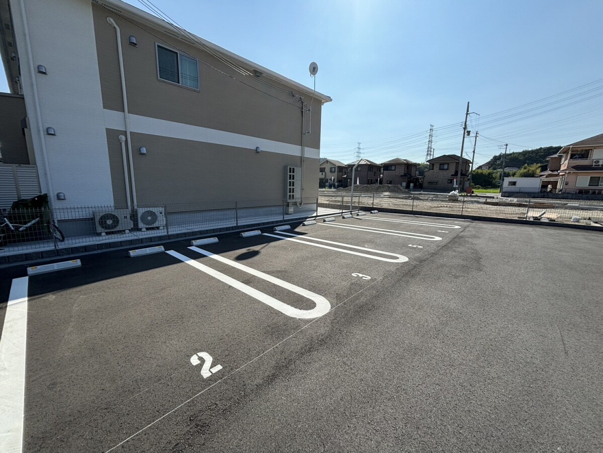 ライラックの物件外観写真