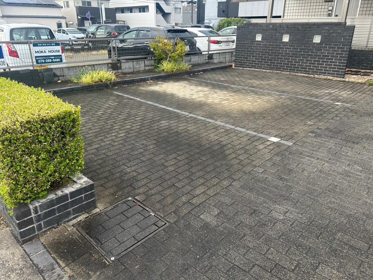 レトアＦＣの物件外観写真