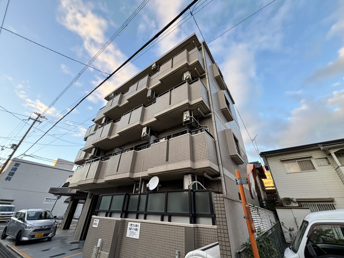 シャトー姫路の物件外観写真