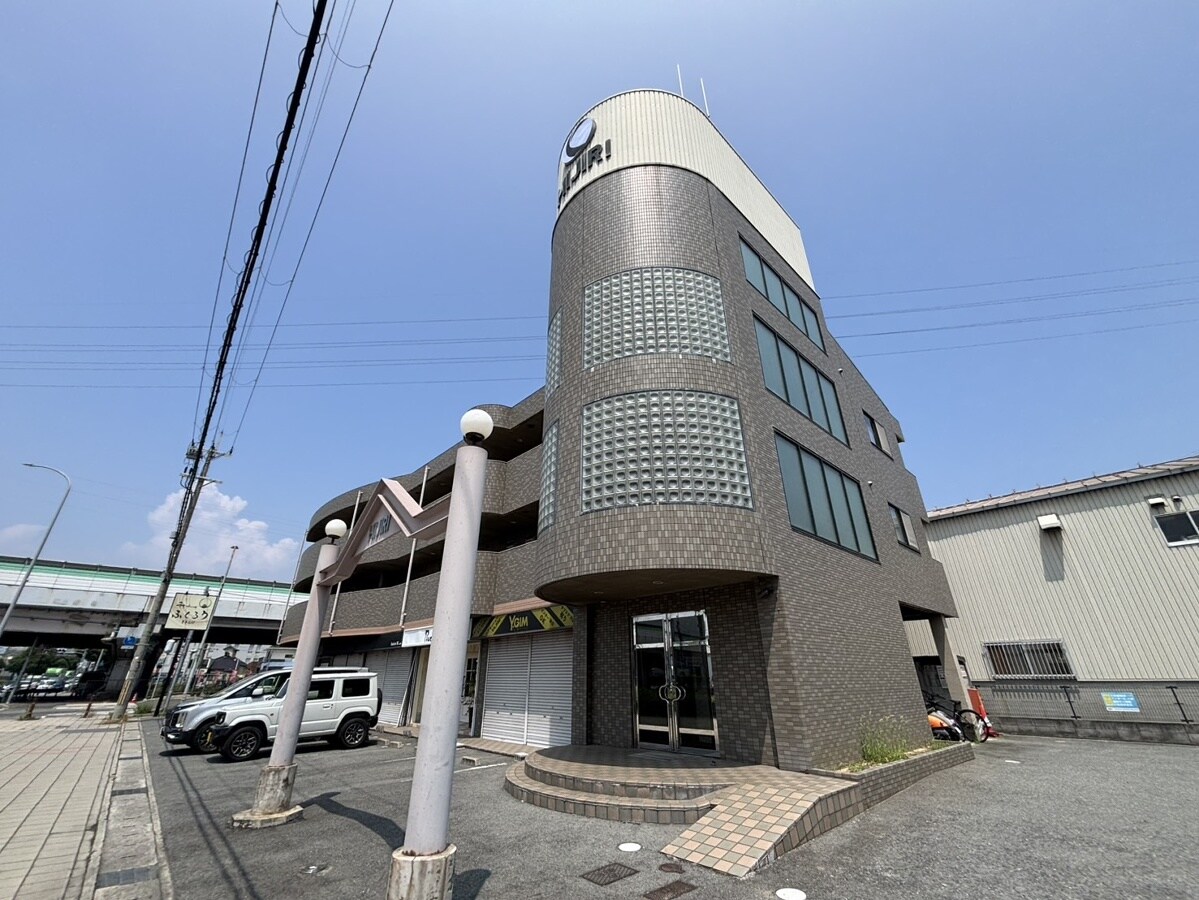 ＨＩＪＩＲＩマンションの物件外観写真