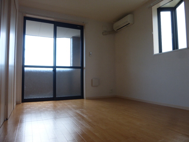 フローラの物件内観写真