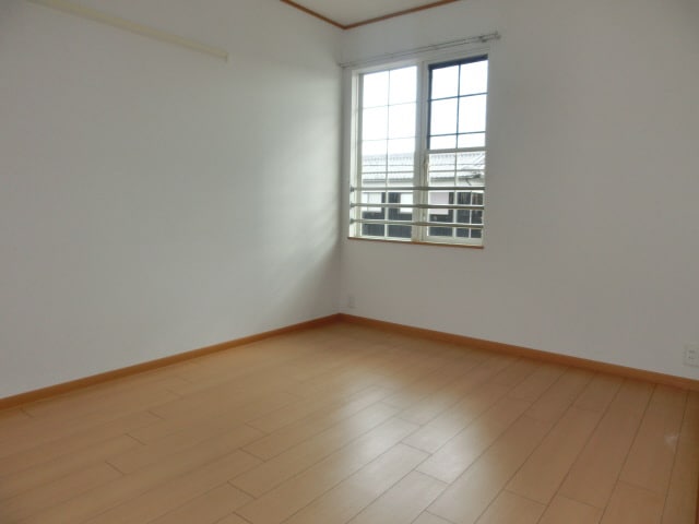 ウッドパストラルIの物件内観写真