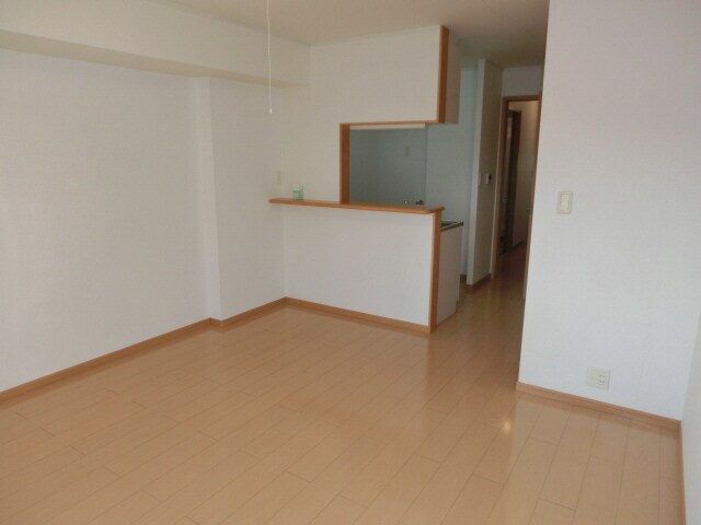 ウエスト　ウッド　アベニューの物件内観写真