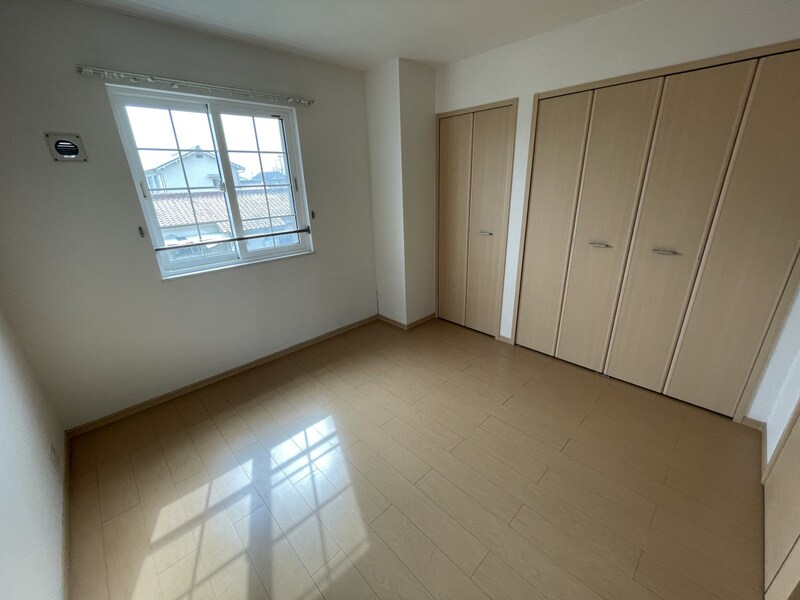 シュラインイーストの物件内観写真