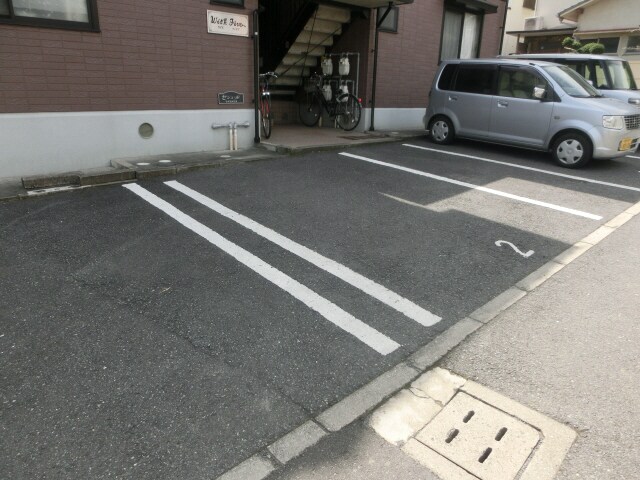 ウィズファイブの物件外観写真