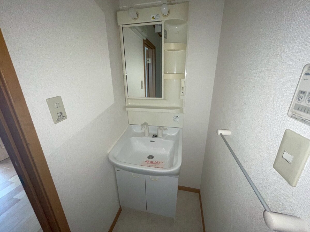 フリーデンＡの物件内観写真