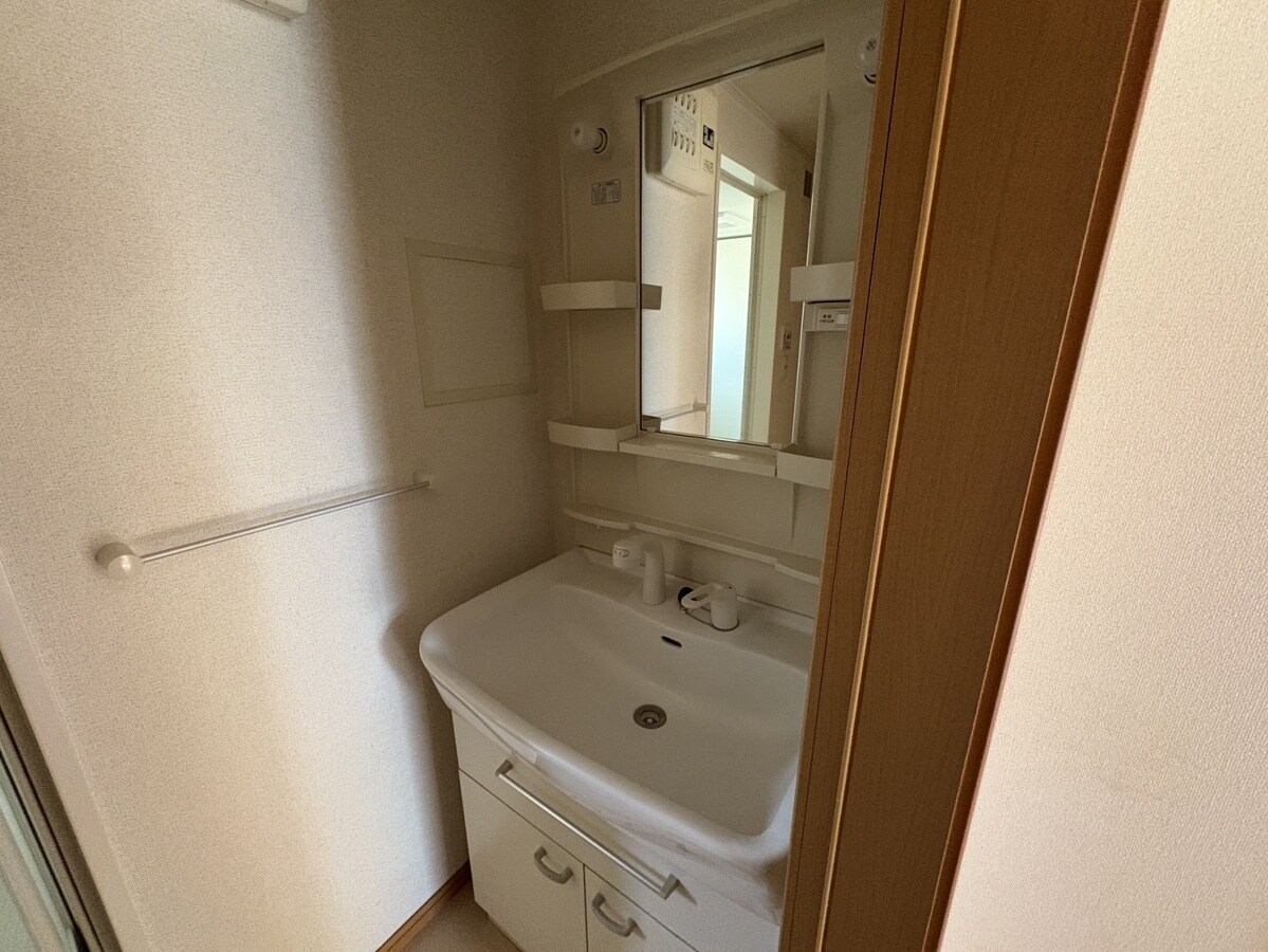 トレス・シエーネの物件内観写真