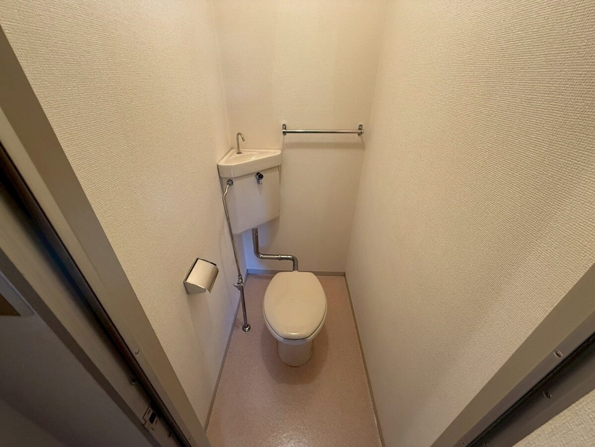 ドミール六軒の物件内観写真