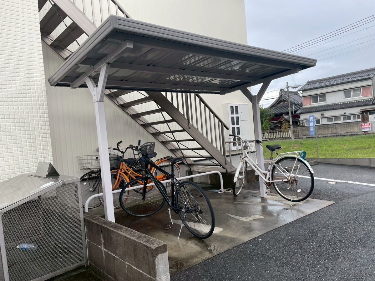 神和町壱番館の物件外観写真