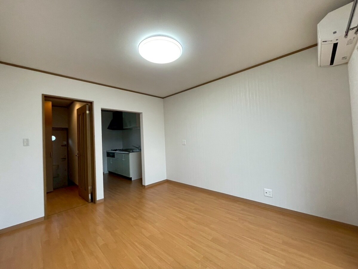 神和町壱番館の物件内観写真