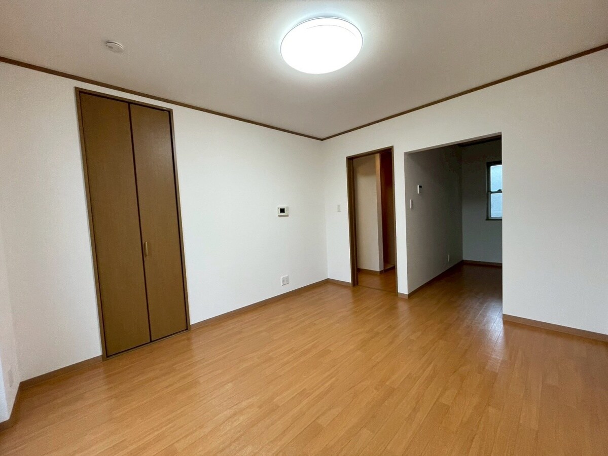 神和町壱番館の物件内観写真