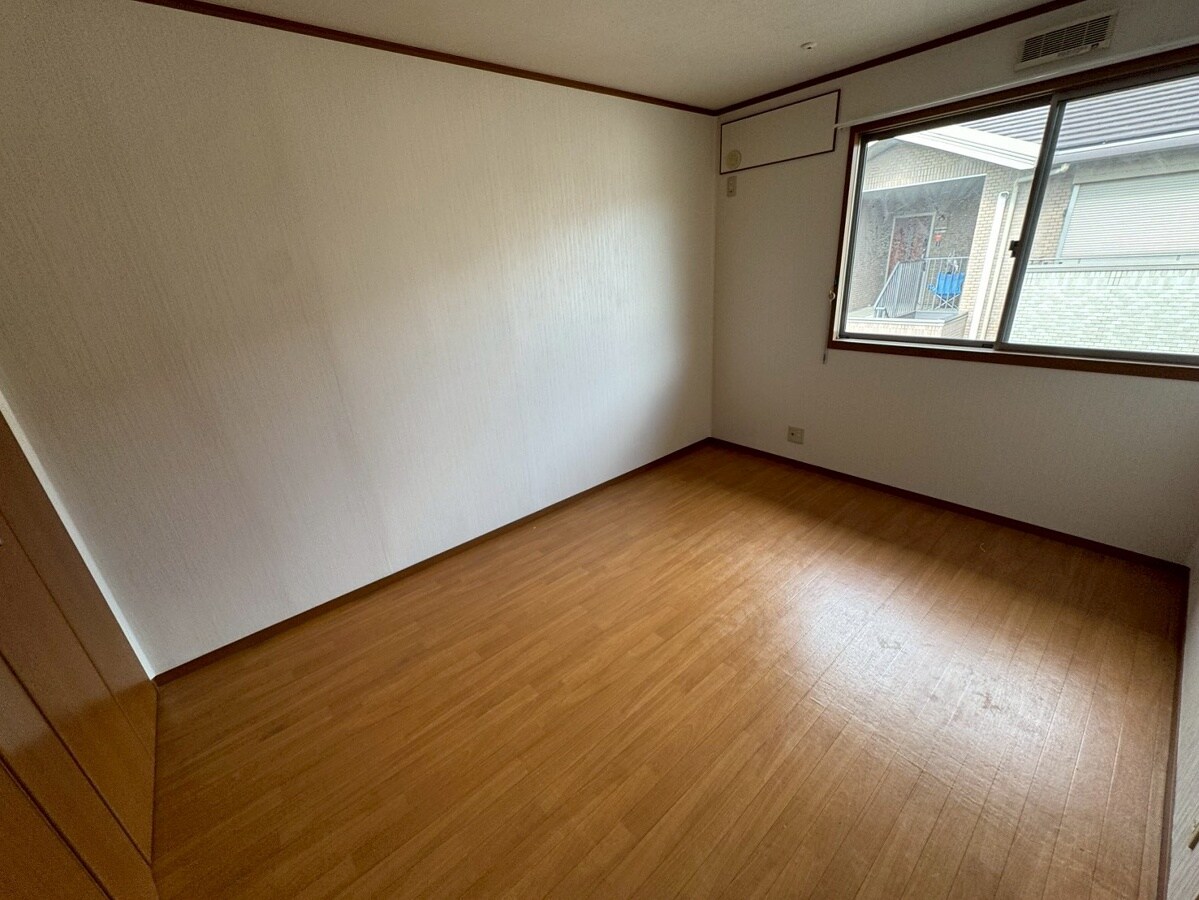 ラティルスの物件内観写真