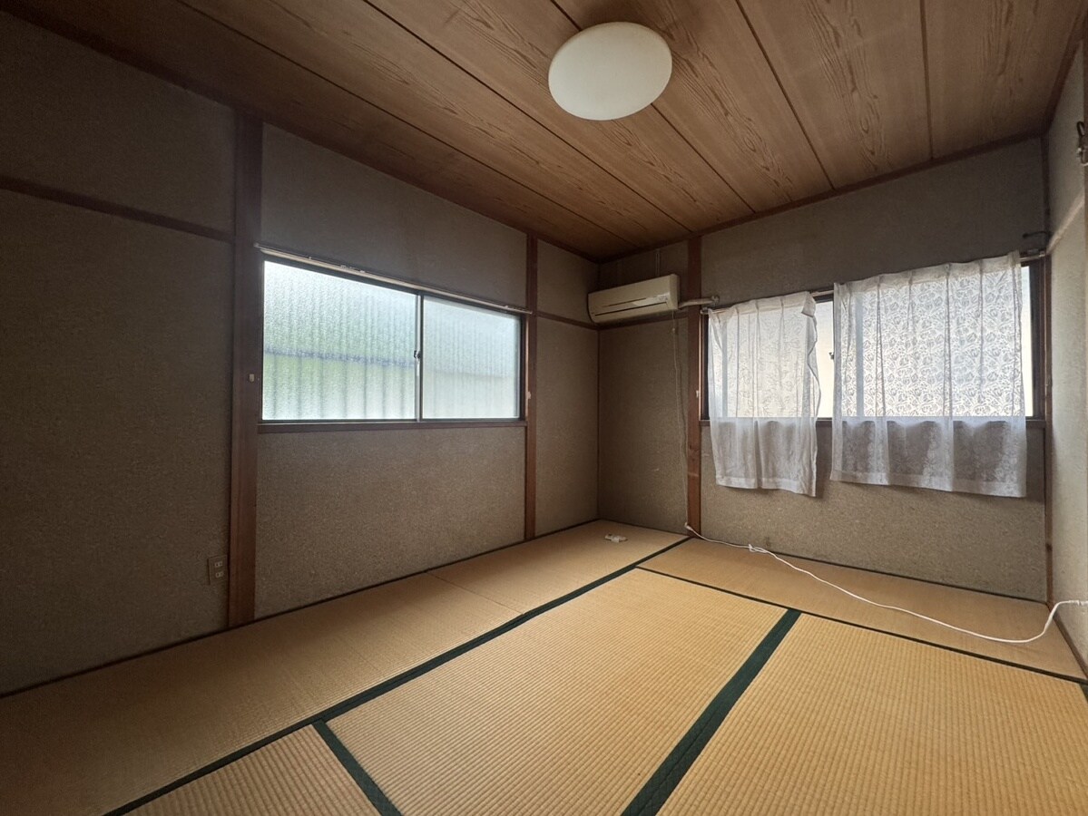 吉田貸家の物件内観写真