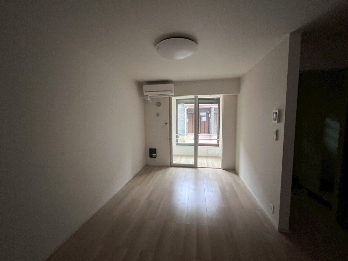 ヴィラ　ドゥ　グレーヌ梅ケ谷Ｄの物件外観写真