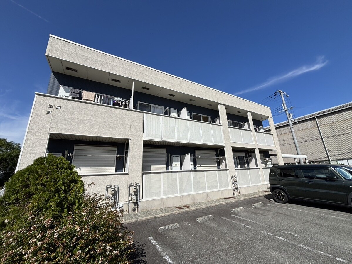 サンクレメントＣの物件外観写真