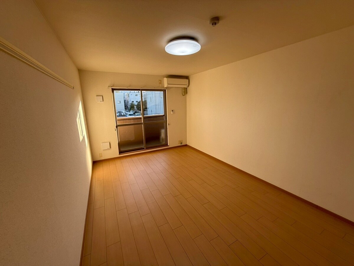 アラモアナの物件内観写真