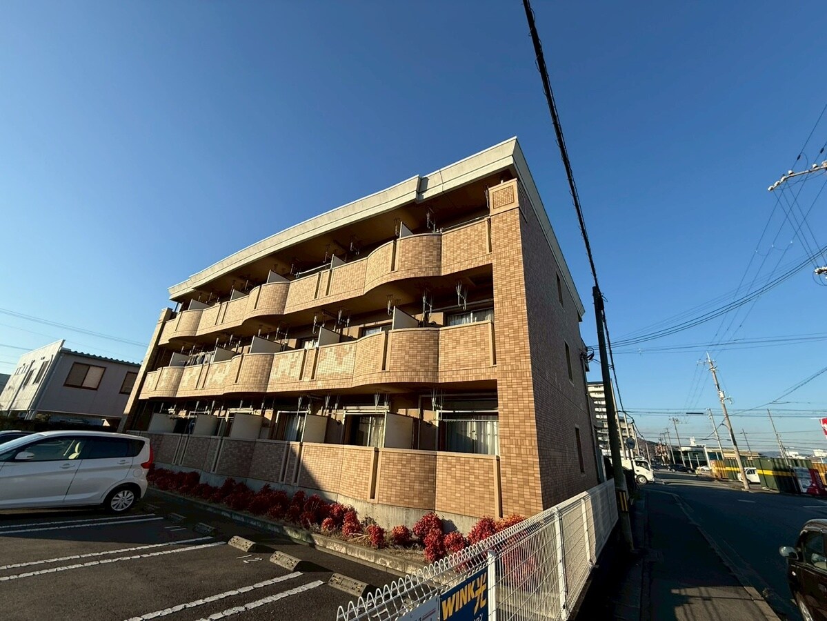 アラモアナの物件外観写真