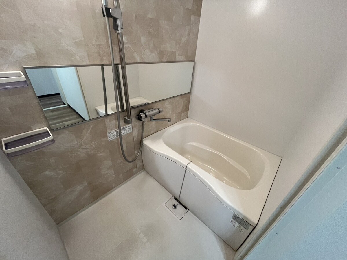 メゾンヒカリの物件内観写真