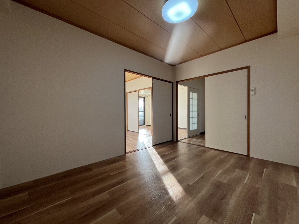 メゾンヒカリの物件内観写真