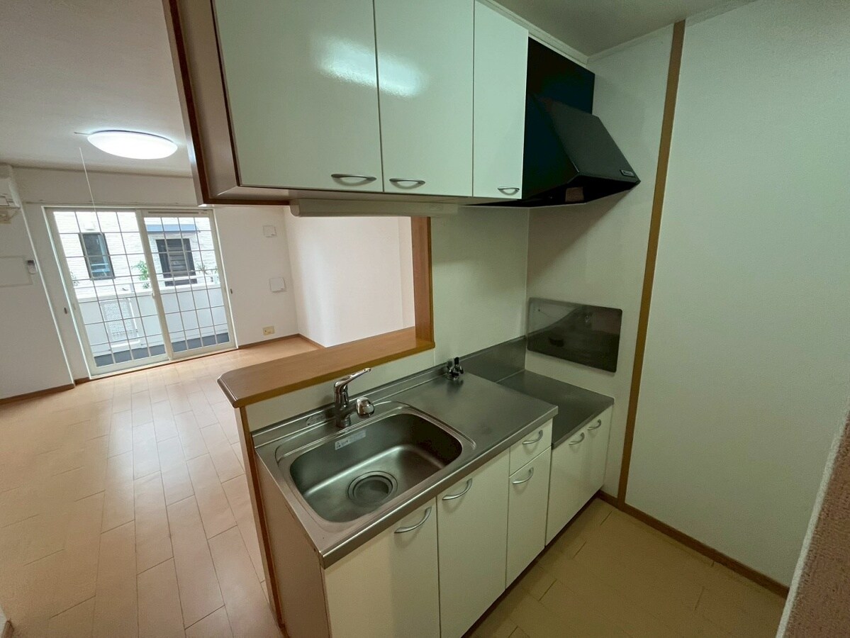 ワイズ　コンブリオの物件内観写真