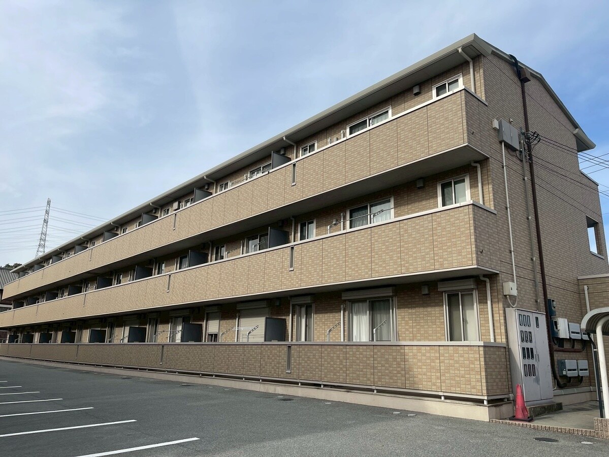 セジュール白浜　A棟の物件外観写真