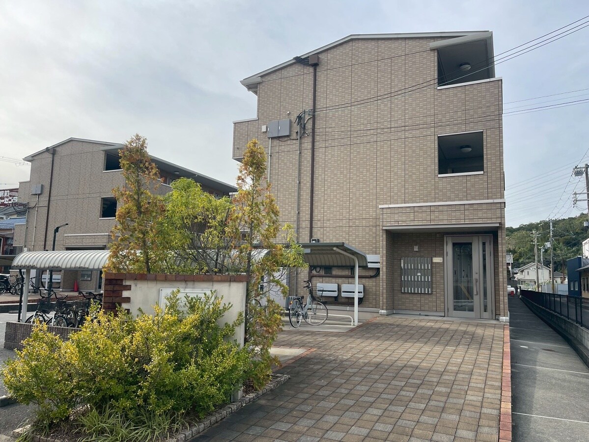 セジュール白浜　A棟の物件外観写真