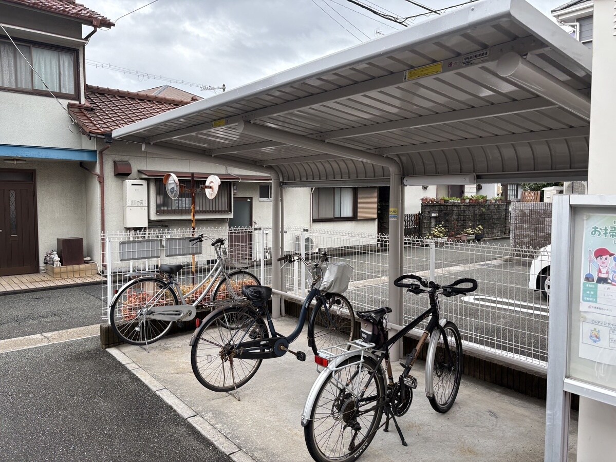 フレスク－ラの物件外観写真