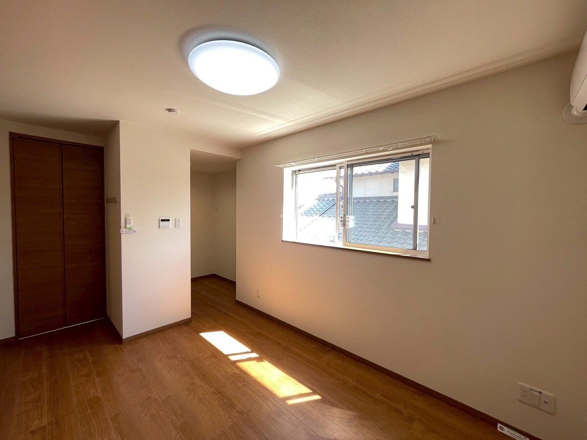 Sunrise姫路の物件内観写真