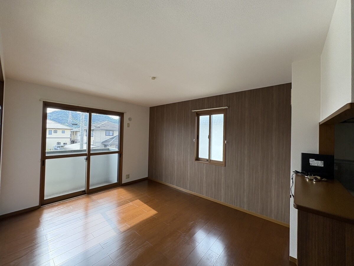 ハッピーロード佐土の物件内観写真