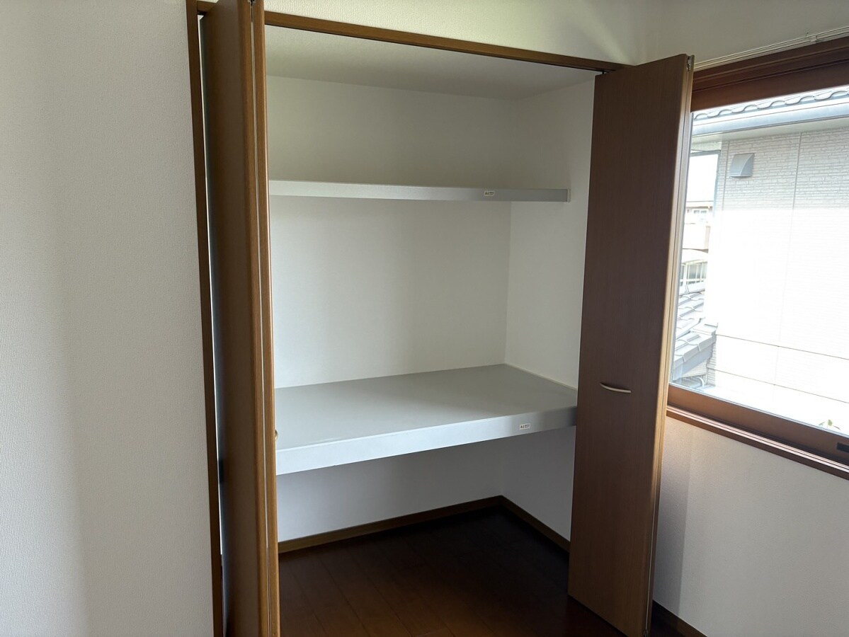 ハッピーロード佐土の物件内観写真