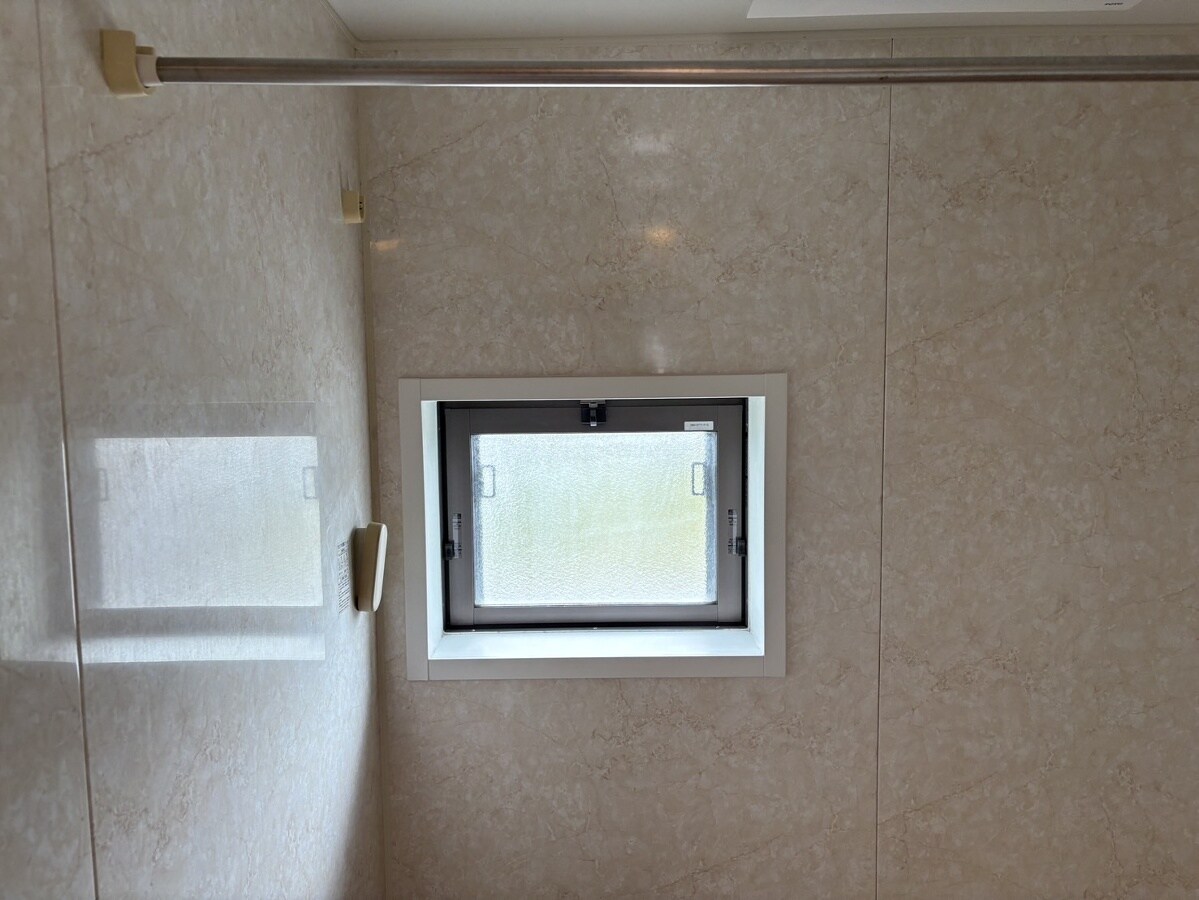 ハッピーロード佐土の物件内観写真