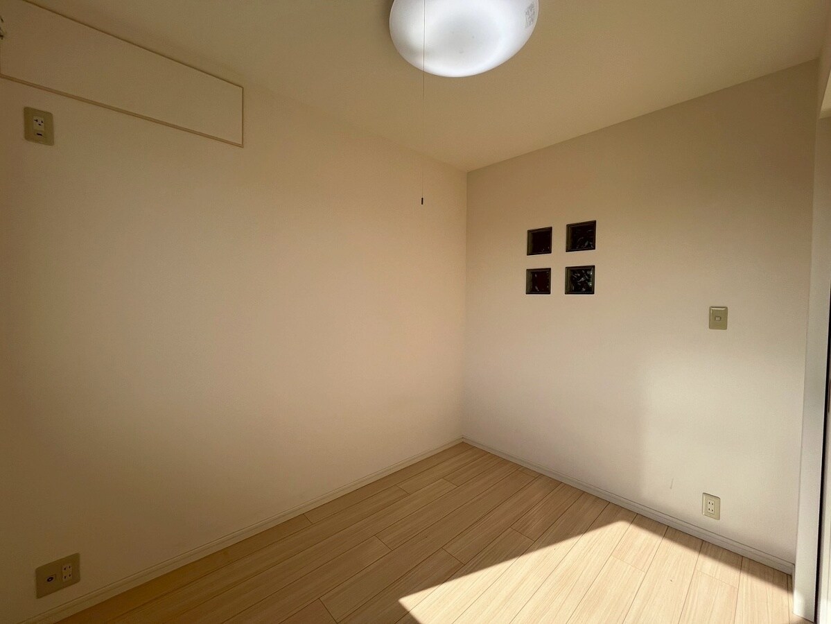 ロイヤルハイツⅠの物件内観写真