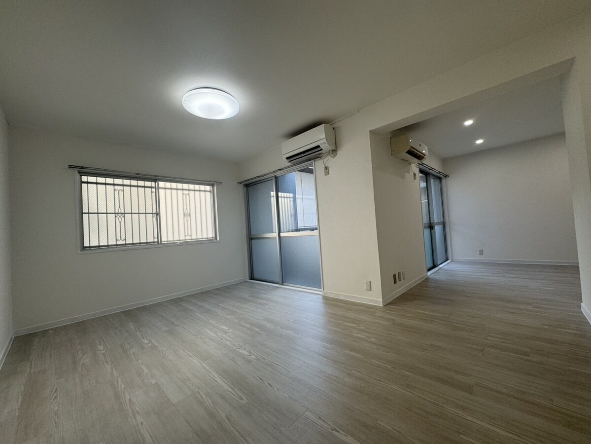 白国弘友ハイツの物件内観写真