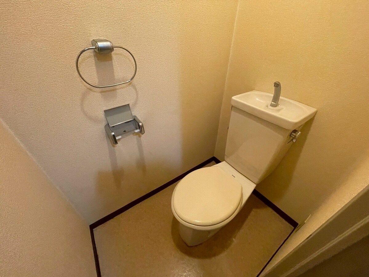 イスズベル八代の物件内観写真