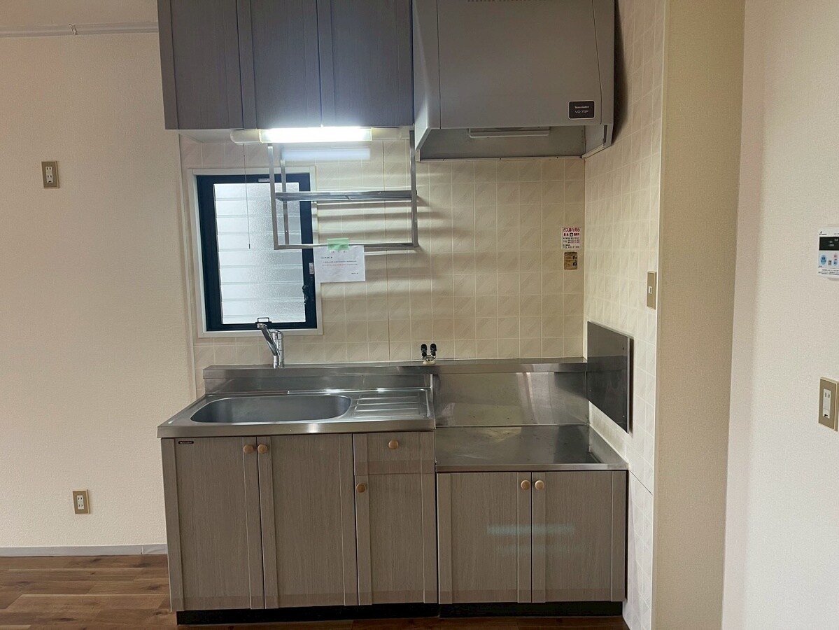 エクセレントパレスA棟の物件内観写真