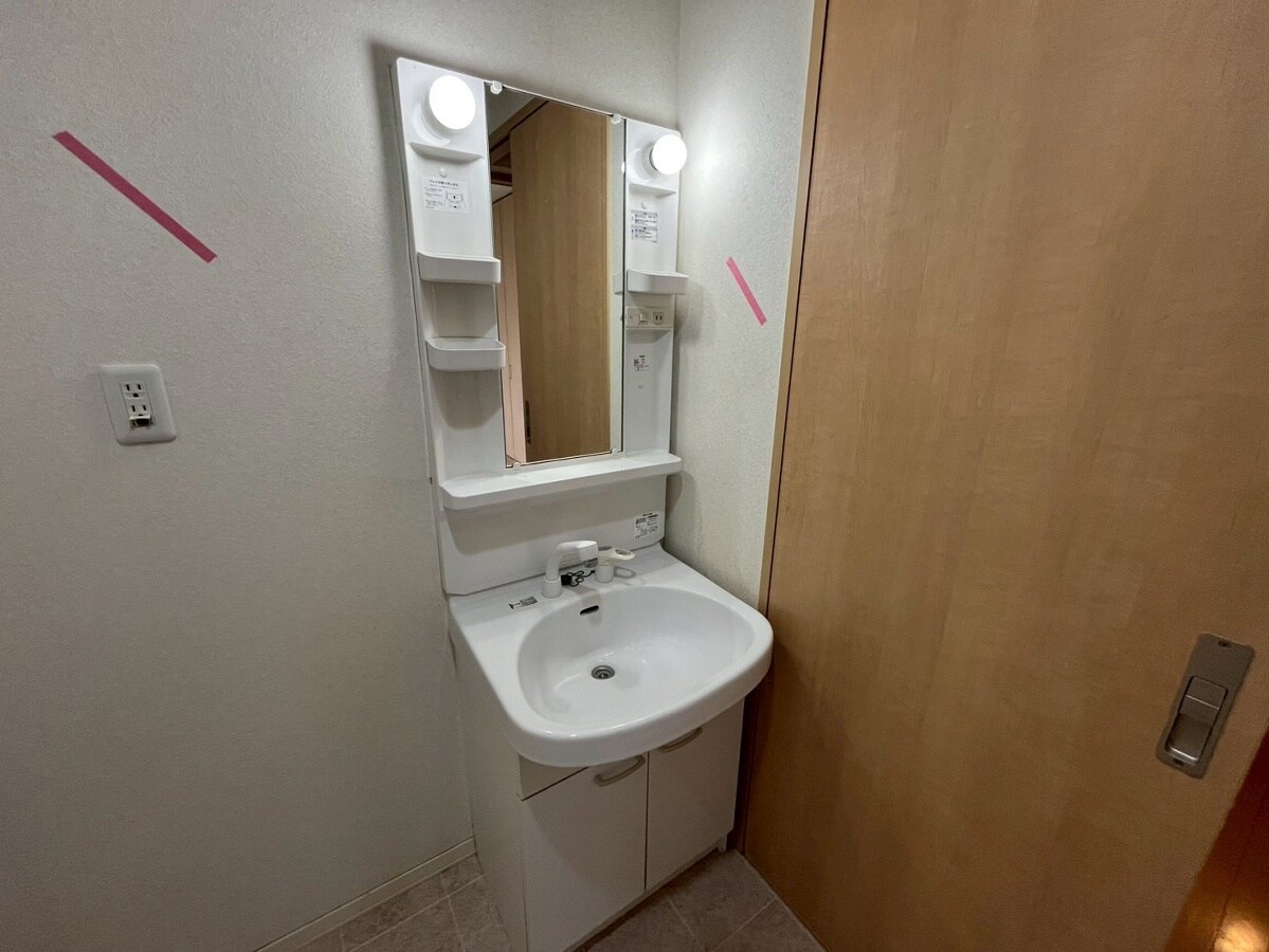 ルーチェ　Ａの物件内観写真