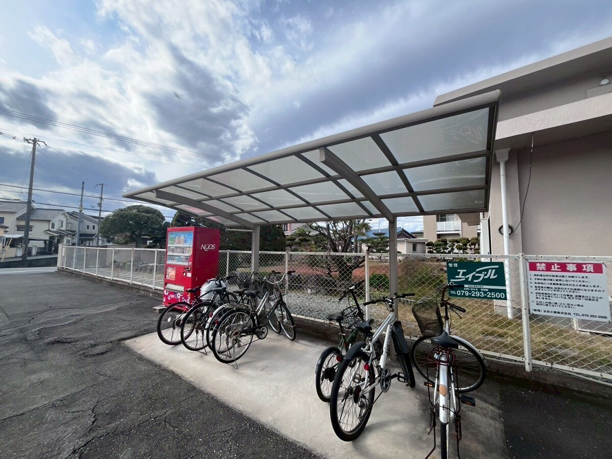 サンテラス光大寺の物件内観写真