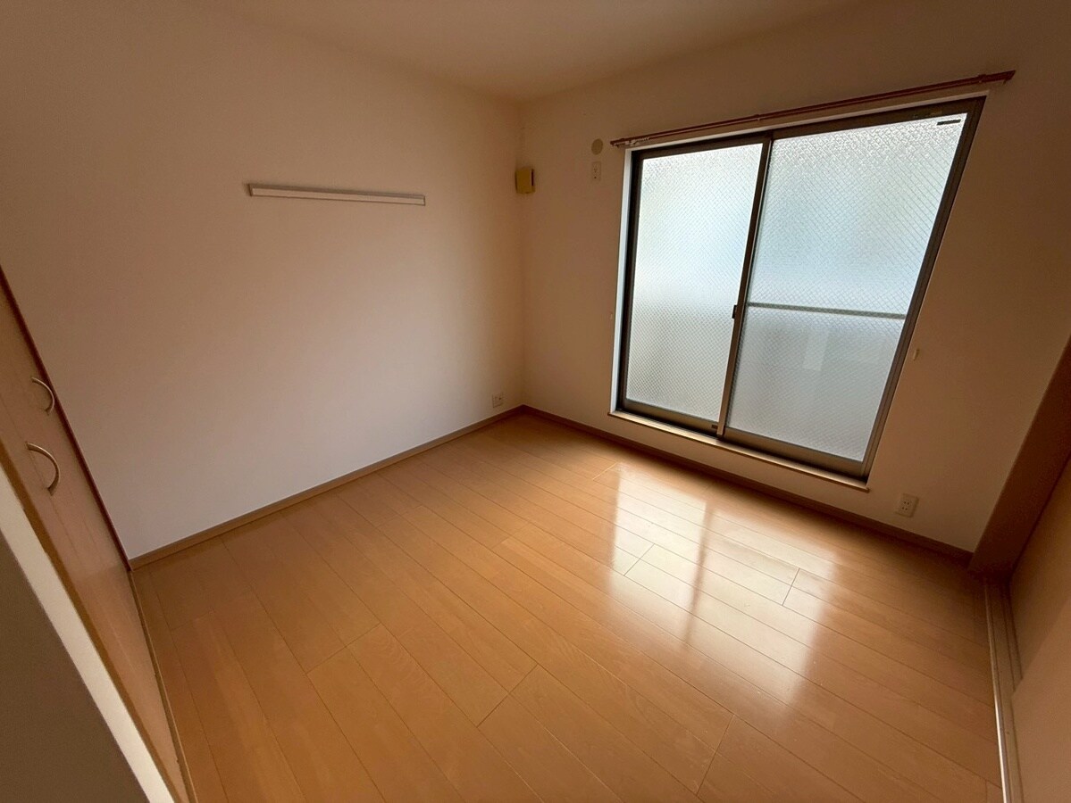 ラシック鷹匠の物件内観写真