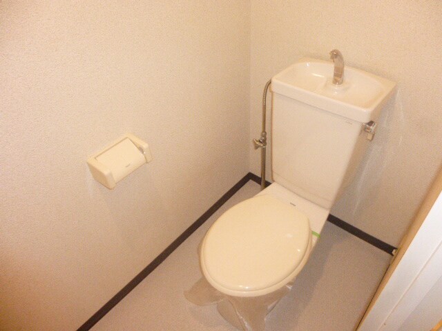 ローゲンハイツの物件内観写真