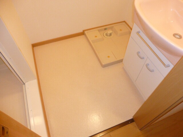 ジュネス・アビタシオンの物件内観写真