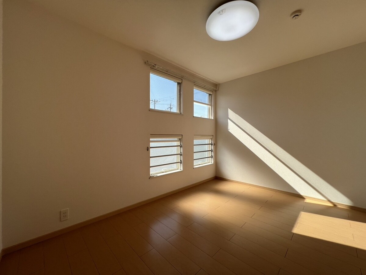 グラン　アウローラⅠの物件内観写真